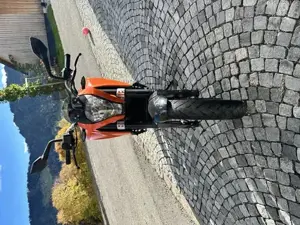 KTM 125 Duke abs 2016 Bild 9