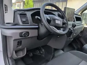 Ford Transit Bild 16