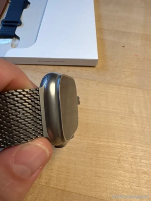 Apple Watch Ultra Titan 1. Gen Bild 3