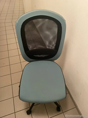 Schreibtischstuhl