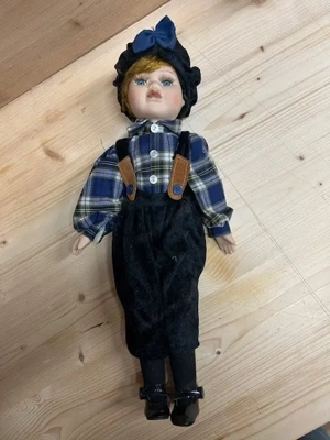 4 alte Sammler- und Spielzeugpuppen Bild 8