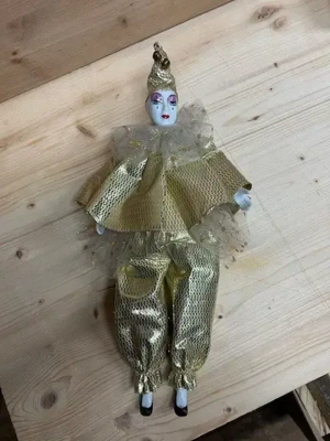 zwei venezianische Puppen Bild 2