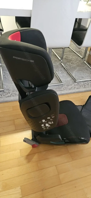 Porsche Kindersitz Junior Seat i-Size kaum benutzt - wie neu Bild 2