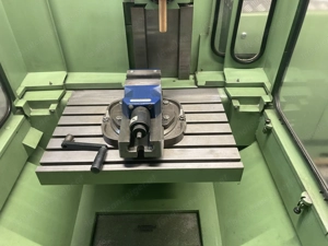 Deckel FP2 cnc Fräsmaschine Bild 2