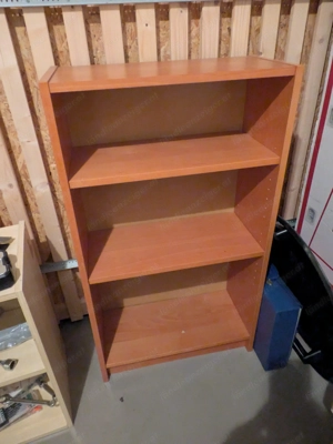 2 Regale zu verschenken