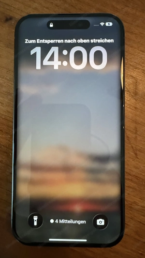 iPhone 15 Pro 256 GB inkl. Kabel und Verpackung und Zubehör