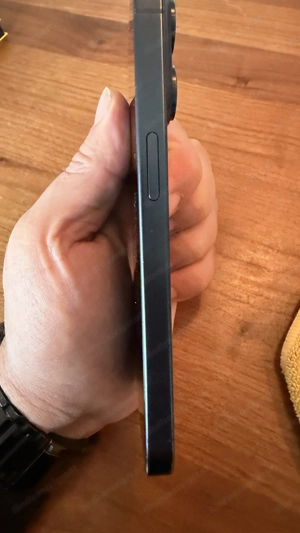 iPhone 15 Pro 256 GB inkl. Kabel und Verpackung und Zubehör Bild 3