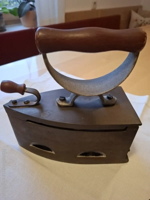 3 alte Bügeleisen  Bild 5