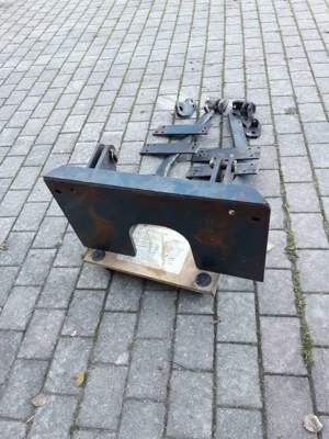 Original Hauer Frontplatte Schneepflugplatte Kommunalplatte Bild 2