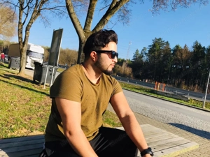 Suche richtige Milf Frau .... Bild 3