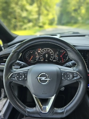 Opel Insignia B Grand Sport Turbo 4x4 Bild 8