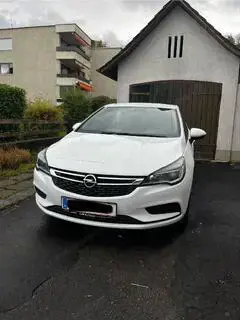 Opel Astra Bild 2