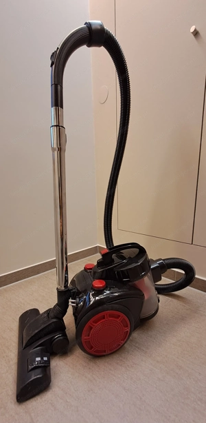 Staubsauger (handlich & leicht) preiswert abzugeben! Bild 4