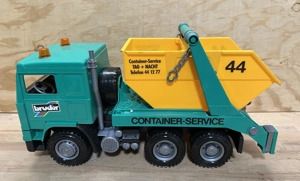 Spielzeug LKW VOLVO von  bruder  Bild 2