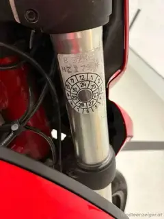 Ducati Hypermotard 821 Bild 3