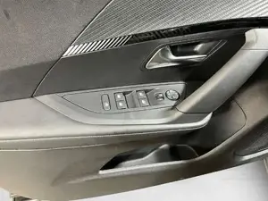 Peugeot 2008 Bild 12