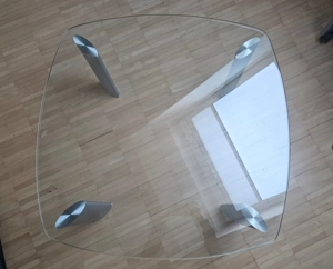 Wohnzimmer Glas-Beistelltisch Bild 3