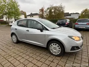 Seat Ibiza 1,2 Benziner Bild 3
