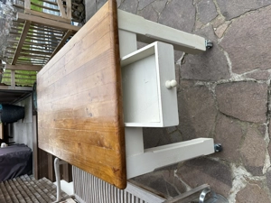 Massiver Holztisch mit Lade   ideal für Küche, Terrasse oder Werkstatt! Bild 5