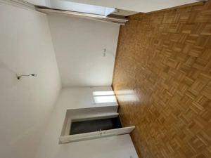 Suche NachmieterIn für geräumige Wohnung  Bild 8