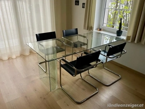 Glas-Esstisch 