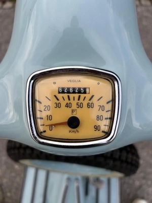 Piaggio Vespa 125 VNB Bild 5