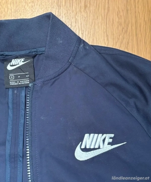 Nike Jacke Bild 3