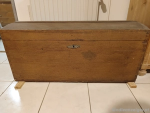 Holztruhe 