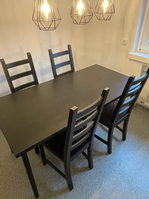 Esstisch inkl. Stühle