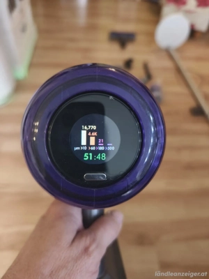 Dyson V12 Detect Slim Absolute kabelloser Staubsauger mit Ladestation gereinigt Bild 3