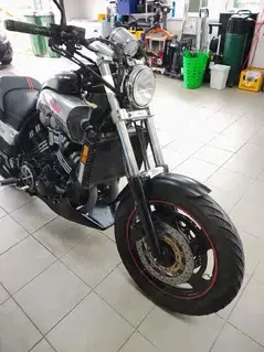 Yamha 1200 vmax Bild 2