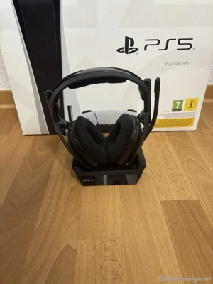 PlayStation 5 Disc Edition Konsole im XXL Bundle Bild 5 PlayStation 5 Disc Edition Konsole im XXL Bundle Bild 5