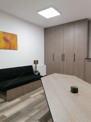 4-Zimmer Wohnung mit Gewerbe BÜRO, modern möbliert, WLAN, 2 fixe Parkplätze, Dornbirn zentrumsnah Bild 3 4-Zimmer Wohnung mit Gewerbe BÜRO, modern möbliert, WLAN, 2 fixe Parkplätze, Dornbirn zentrumsnah Bild 3