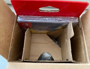 Pokémon Let's Go Pikachu   Pokéball + Haustierhülle Bild 9