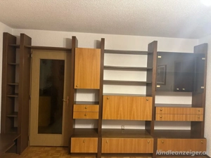 Vitrine   Lowboard   Bücherregal zu verschenken Bild 3