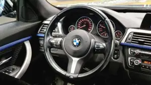 BMW 318 Bild 19