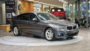 BMW 318 Bild 13