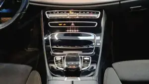 Mercedes-Benz E 200 Bild 20