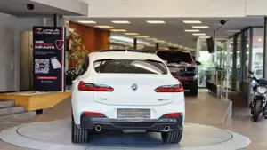 BMW X4 Bild 8