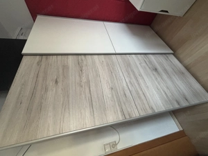 Klamotten schrank ( mit zwei kleiderstangen) und viel stauraum Bild 2