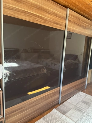 Große Garderobe   guter Zustand