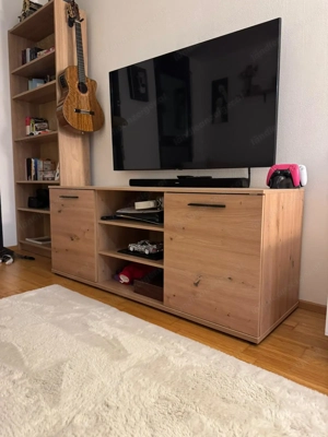 TV-Regal in Eichefarben Schwart