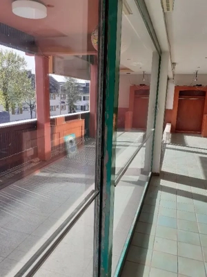 Fitness-Studio, Yoga- und Physiotherapieangebote  Bild 2