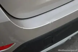 BMW X1 xDrive 20i Aut. Allrad *Pickerl NEU *Service NEU *wenig KM !!! *sofort verfügbar Bild 7