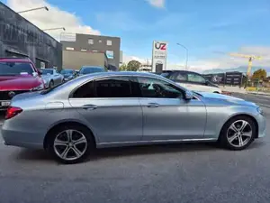 Mercedes-Benz E 220 Bild 18