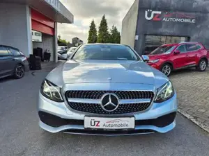 Mercedes-Benz E 220 Bild 6