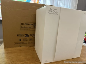 PlayStation 5 Pro 30th Anniversary Edition Neu & versiegelt! Bild 4