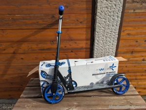 Roller   Scooter NEU