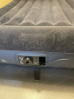 Verschenke aufblasbares Bett (190 x 140 x 40) Bild 2