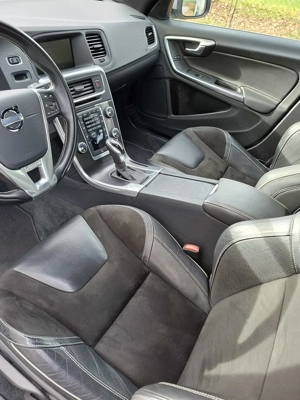 Volvo S60 R-Design Bild 7